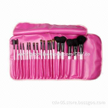 18-piece Professional makeup brushes, made of wooden handle and great goat, pony and synthetic hair
